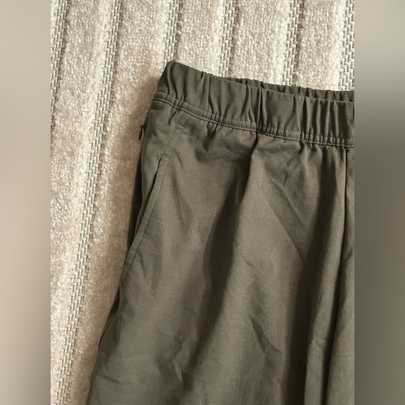 GU Olive Green Athletic Joggers - S - Picture 7 of 12